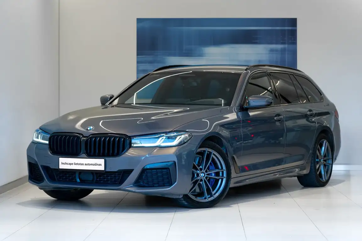 BMW 5 SERIES