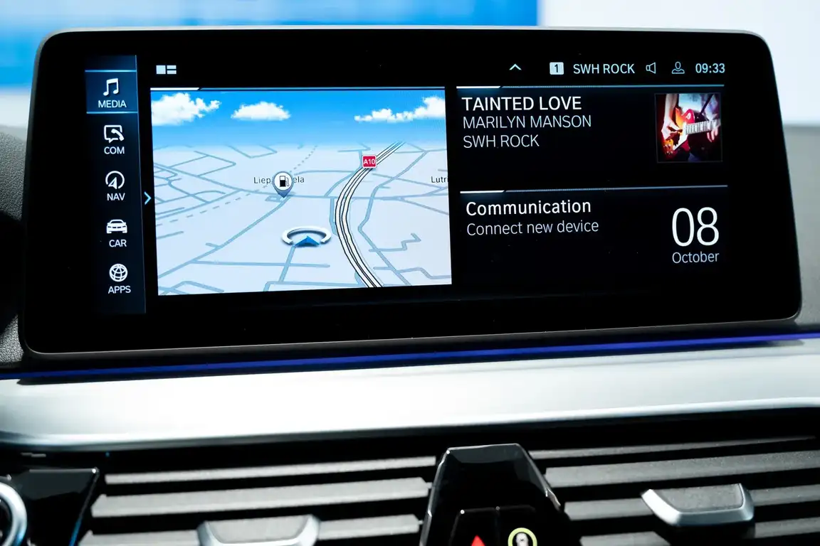 BMW 5 SERIES