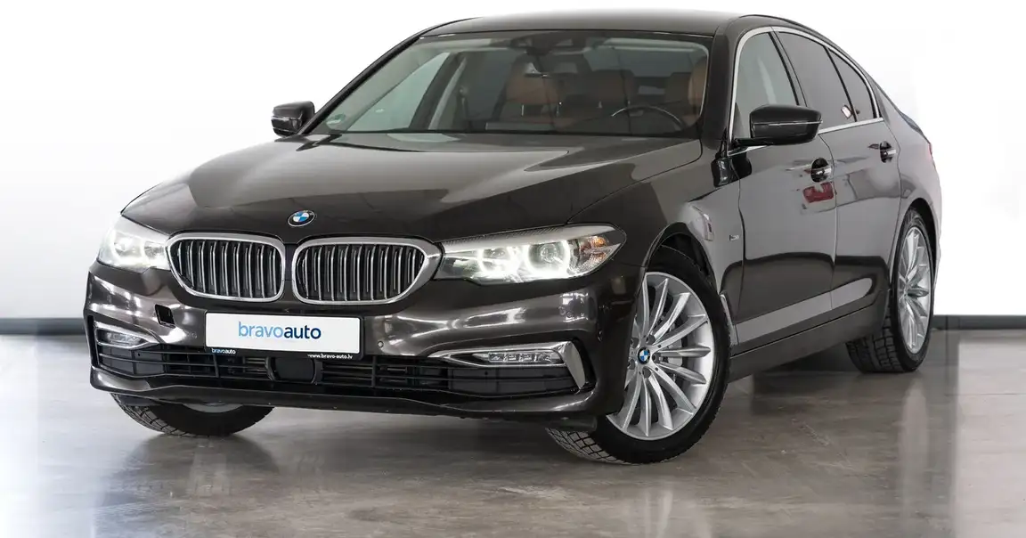 BMW 5 SERIES