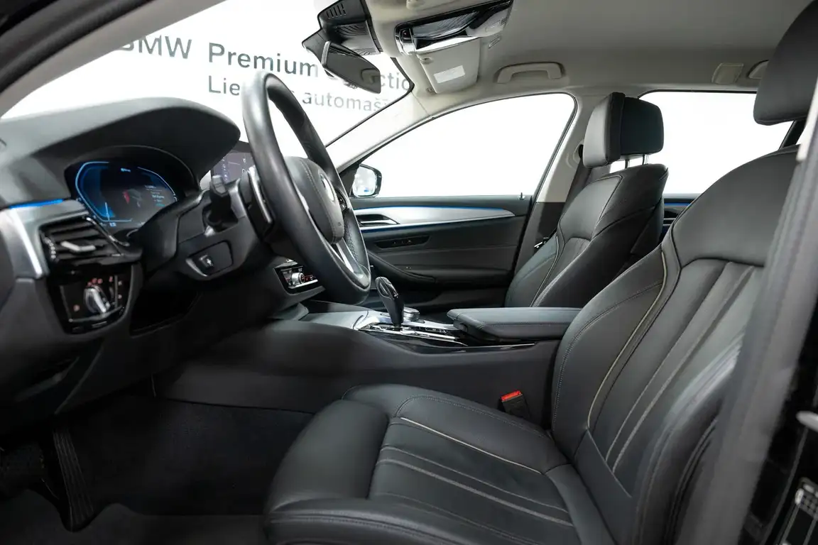 BMW 5 SERIES