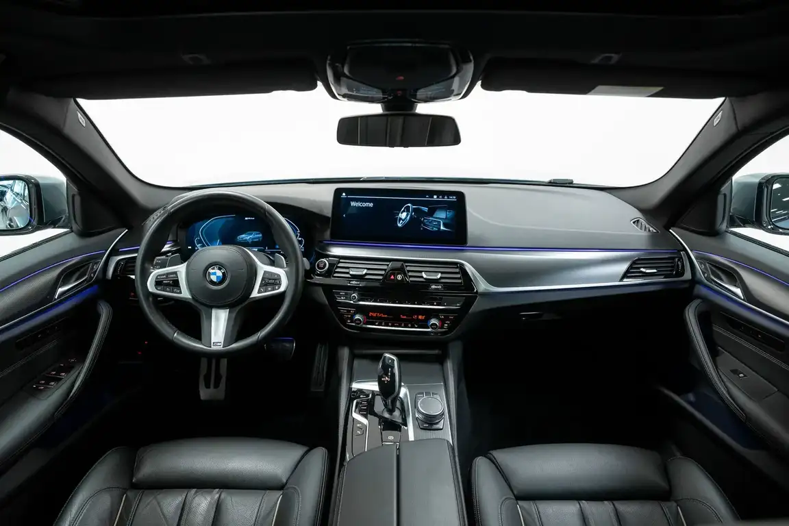 BMW 5 SERIES