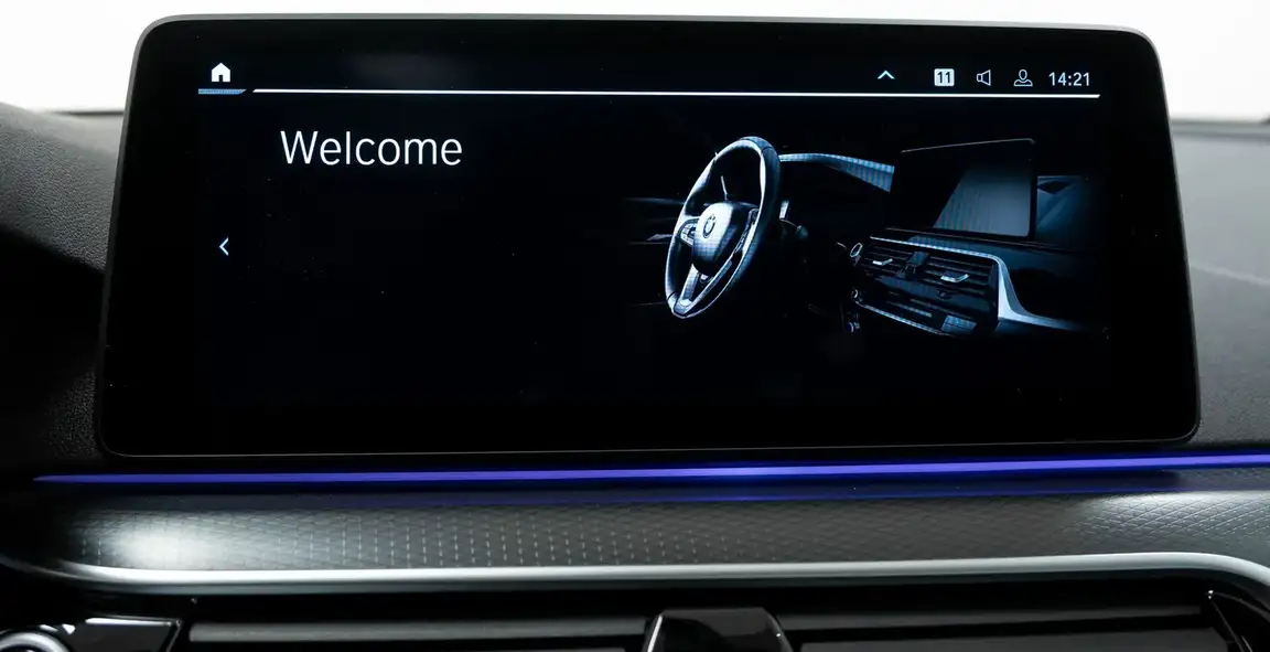 BMW 5 SERIES