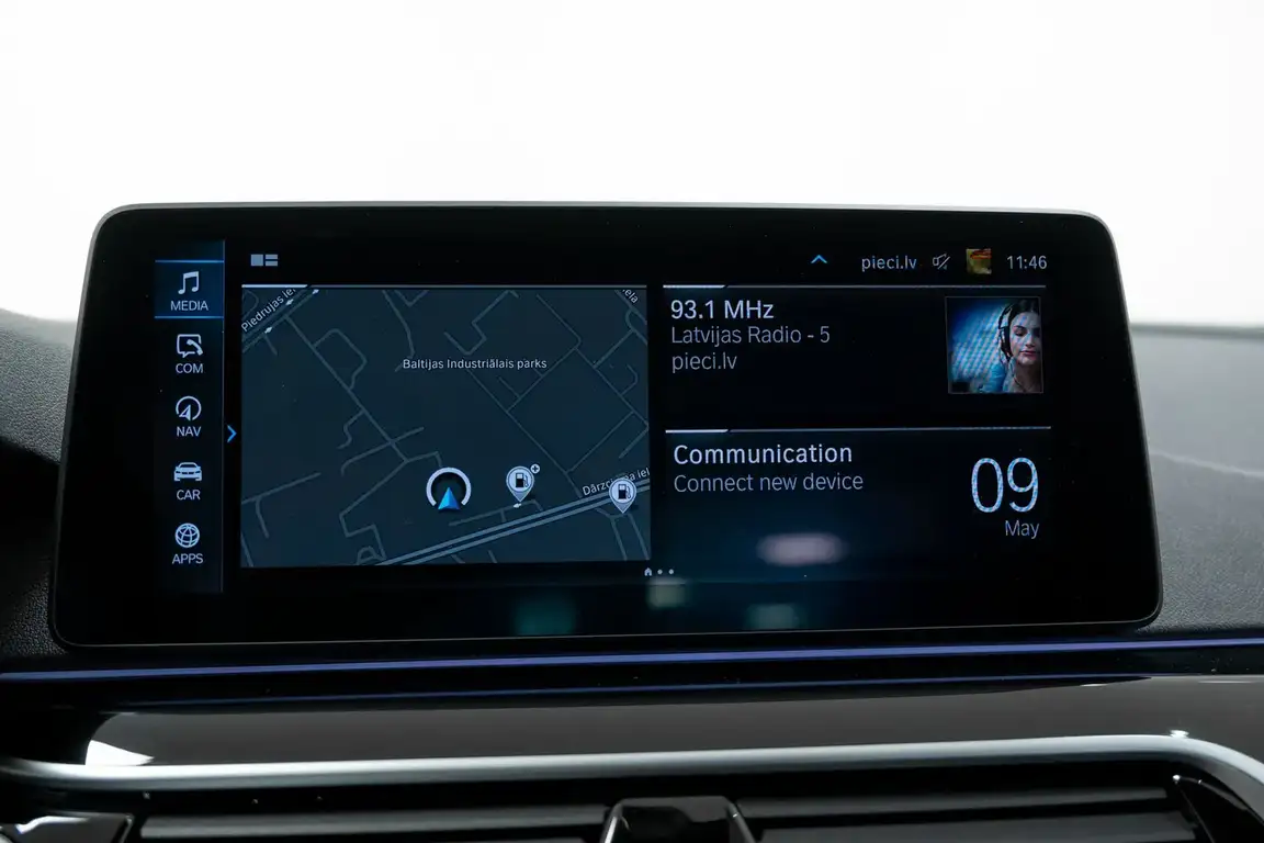 BMW 5 SERIES