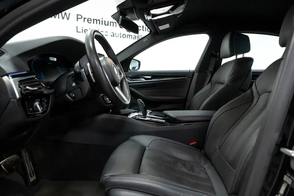 BMW 5 SERIES