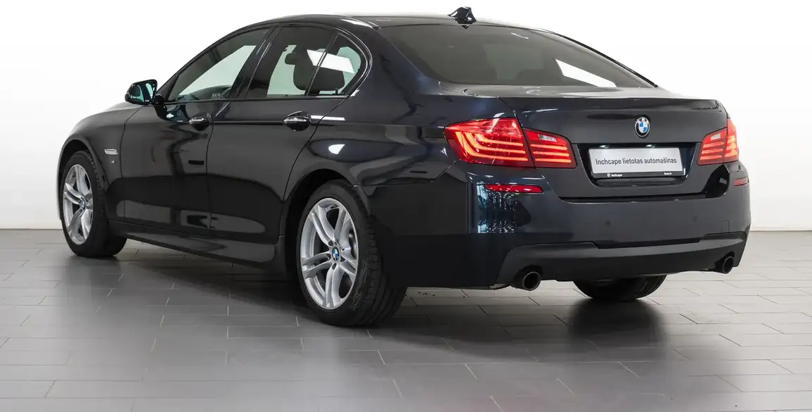 BMW 5 SERIES