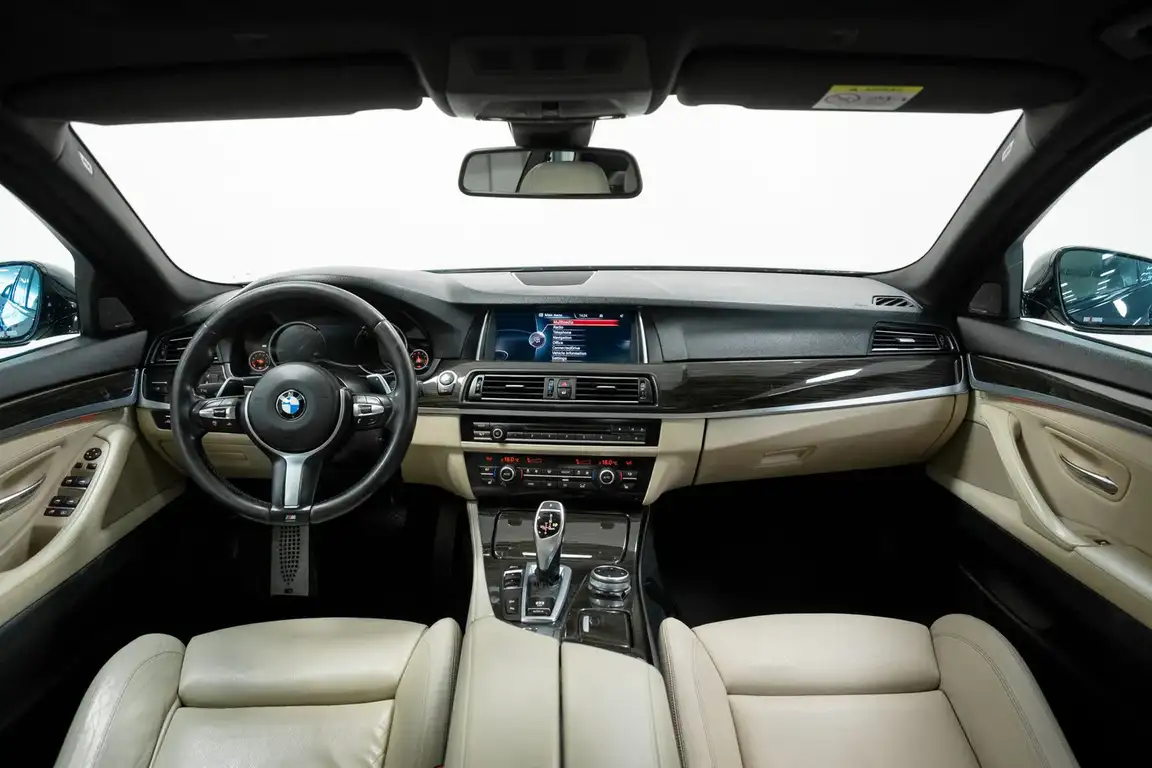 BMW 5 SERIES