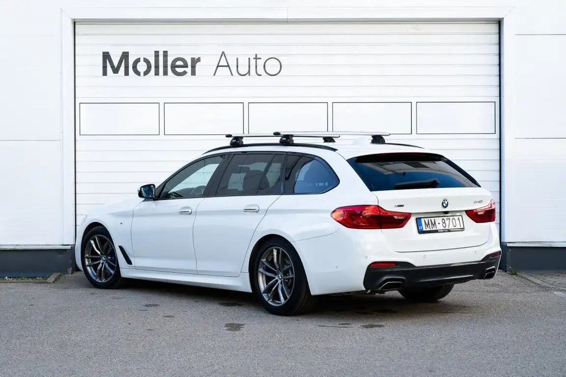 BMW 5 SERIES