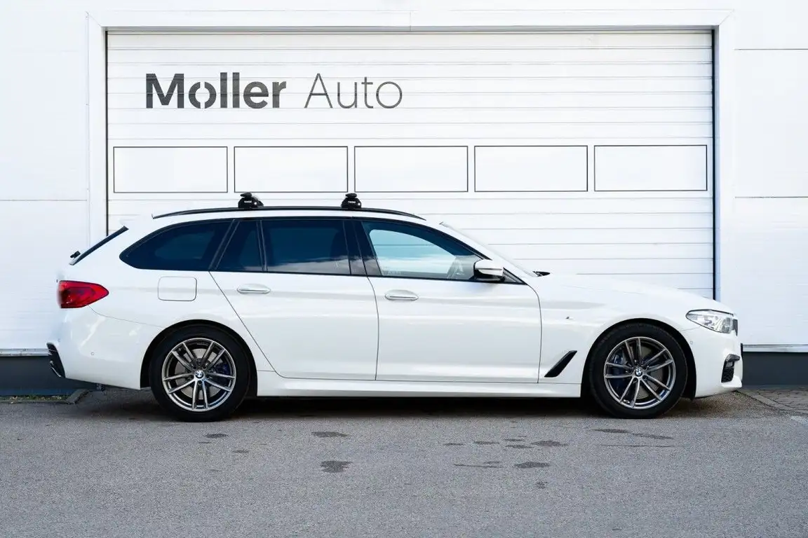 BMW 5 SERIES
