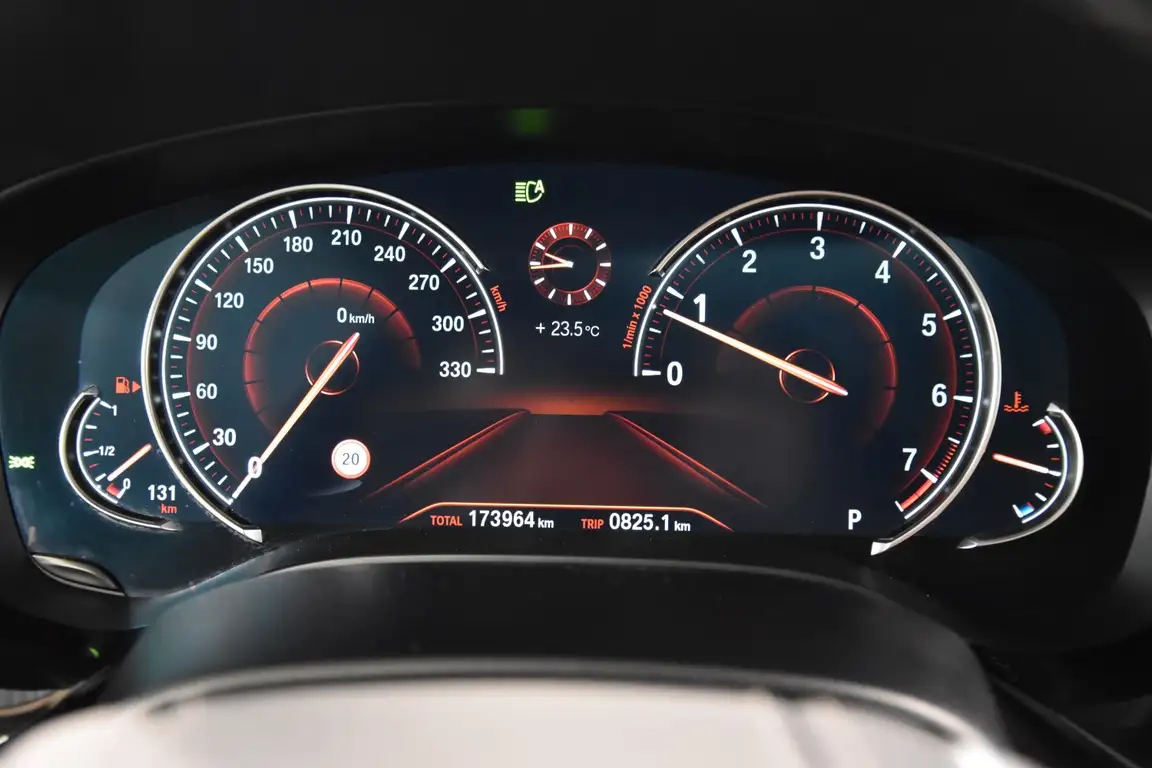 BMW 5 SERIES