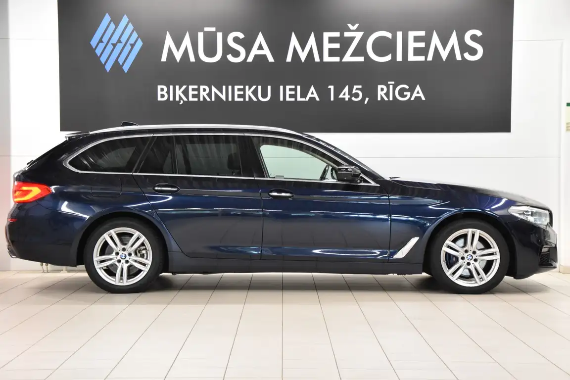 BMW 5 SERIES
