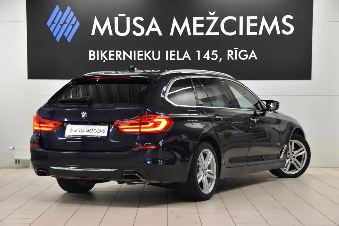 BMW 5 SERIES