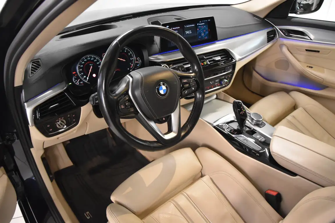 BMW 5 SERIES