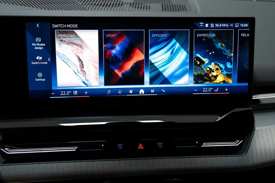 BMW 5 SERIES