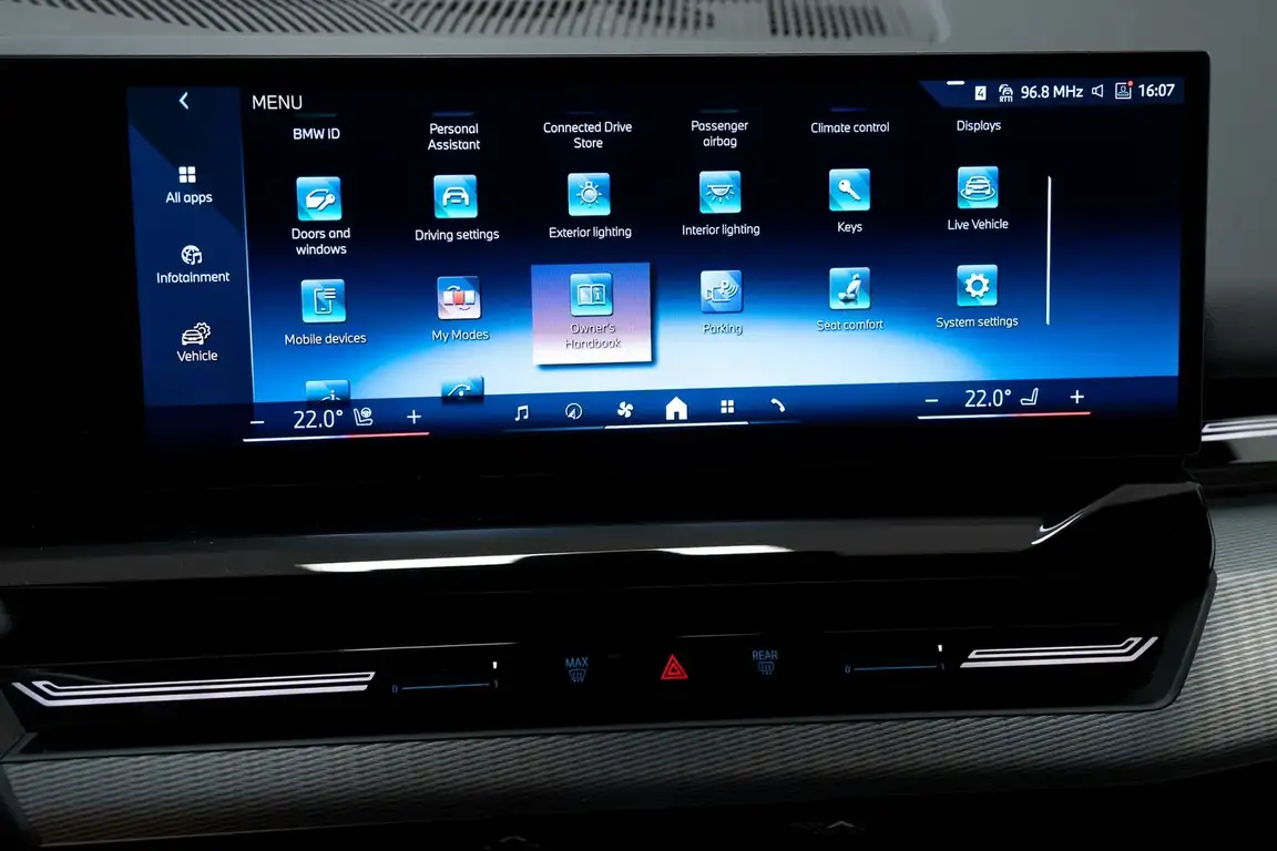 BMW 5 SERIES