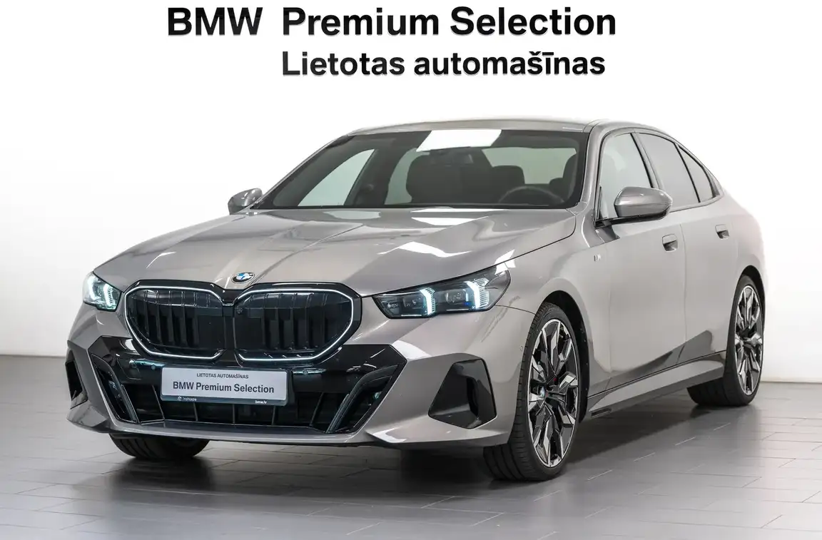 BMW 5 SERIES
