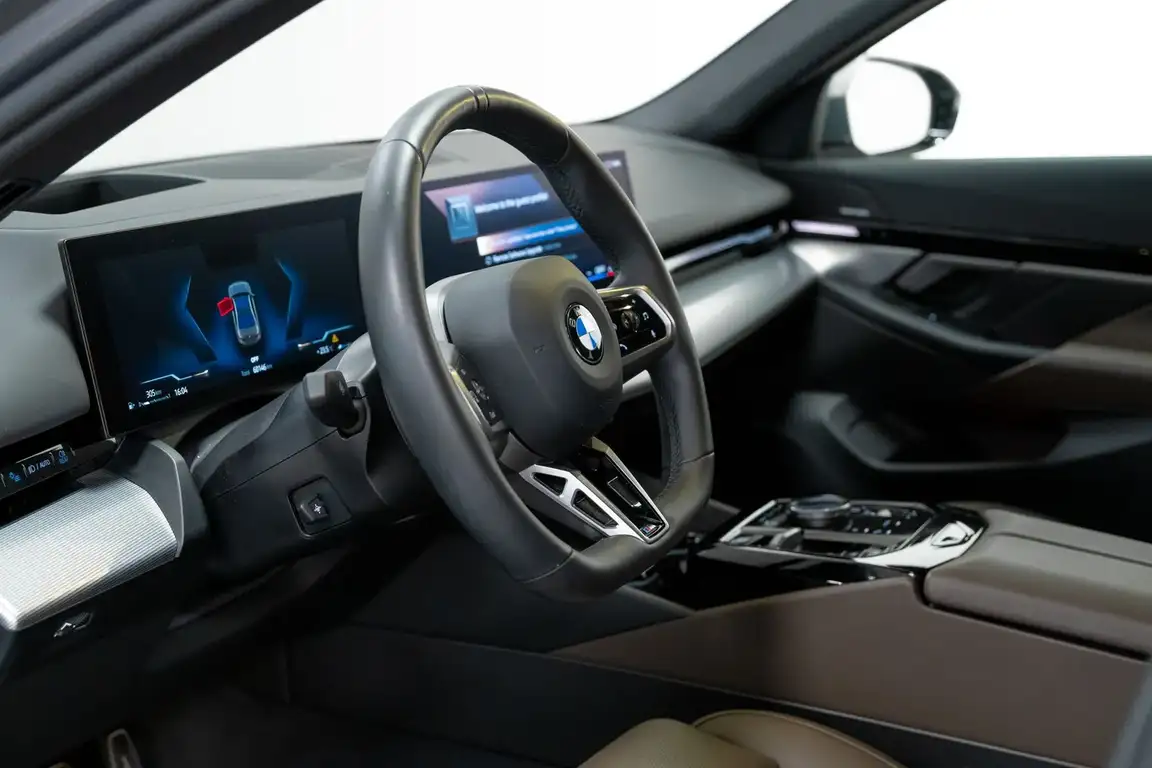 BMW 5 SERIES