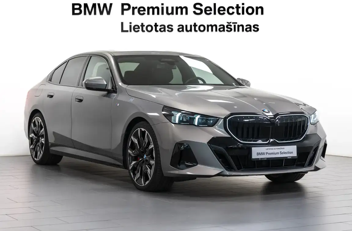 BMW 5 SERIES