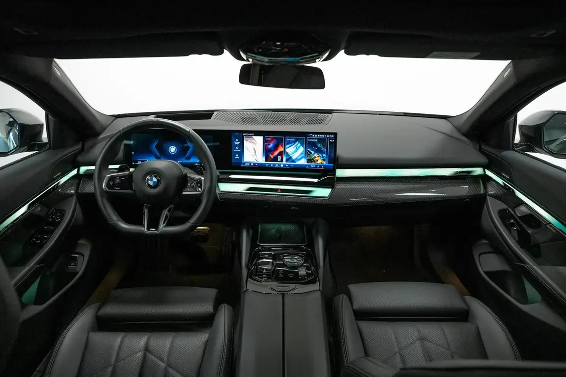 BMW 5 SERIES