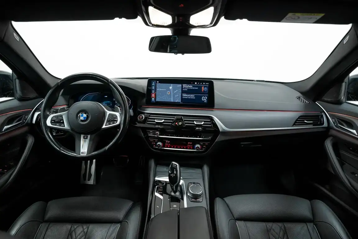 BMW 5 SERIES
