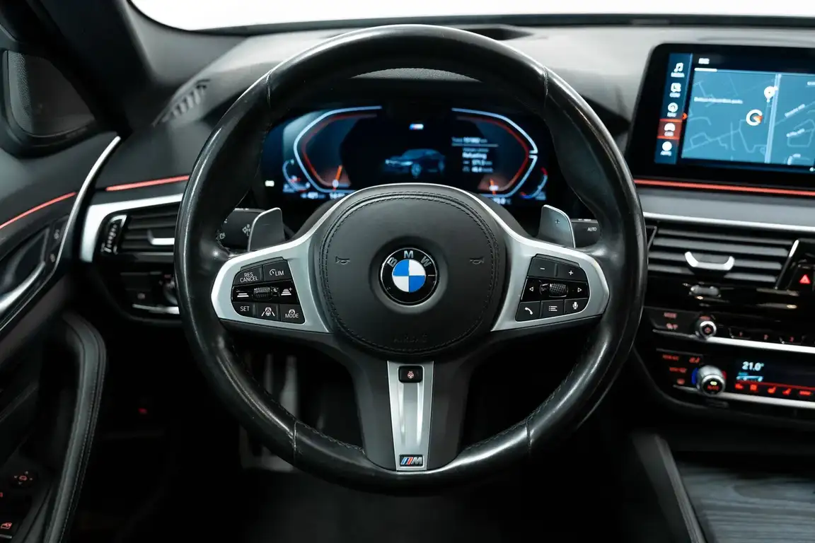 BMW 5 SERIES
