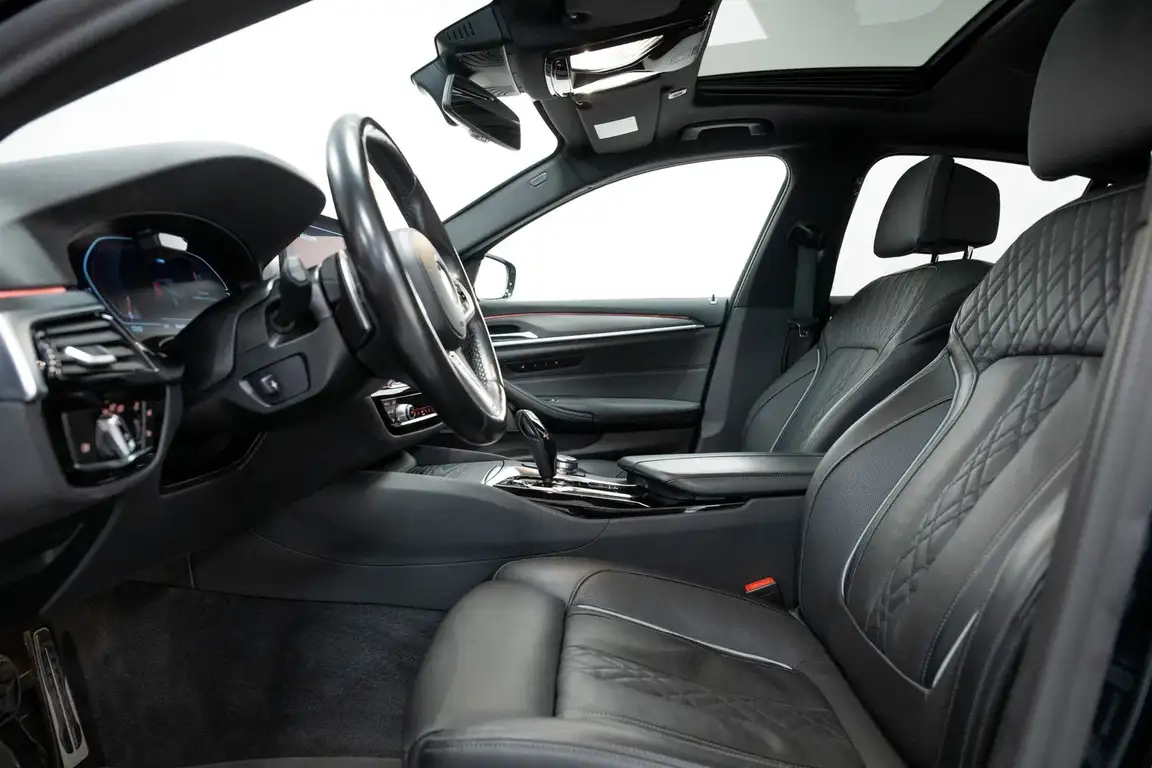 BMW 5 SERIES