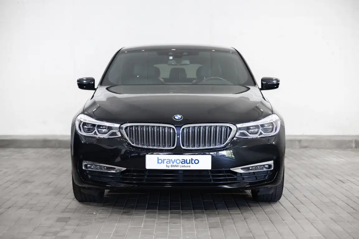 BMW 6 SERIES