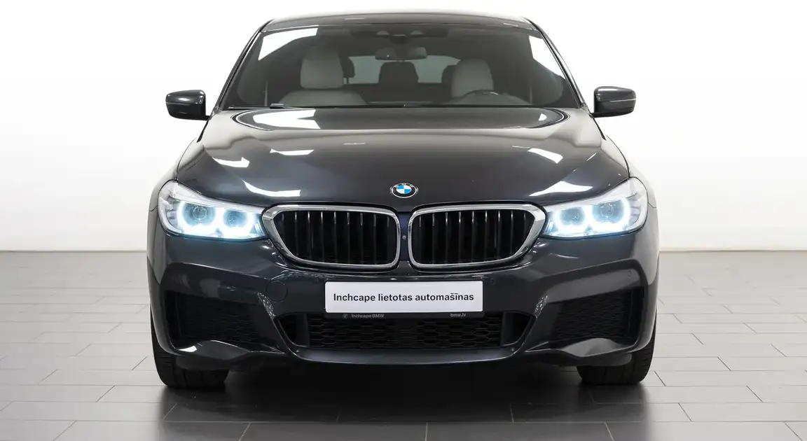 BMW 6 SERIES