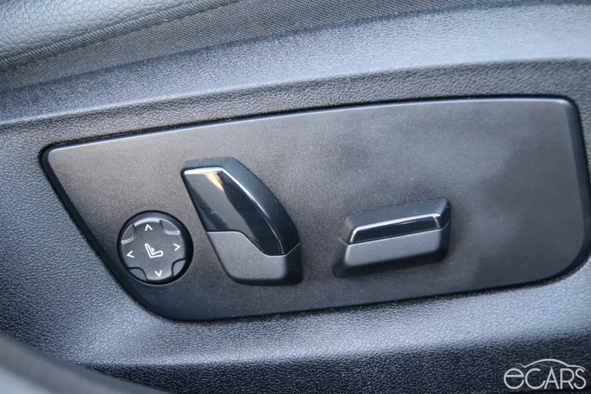 BMW 6 SERIES