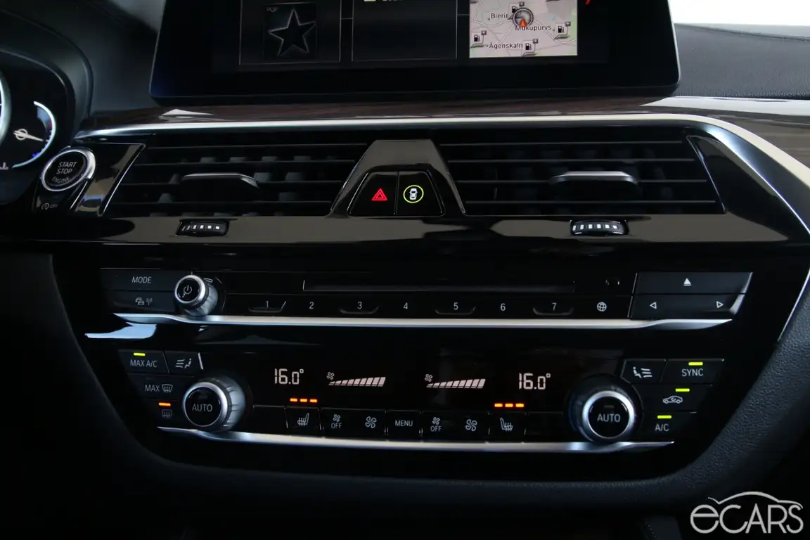 BMW 6 SERIES