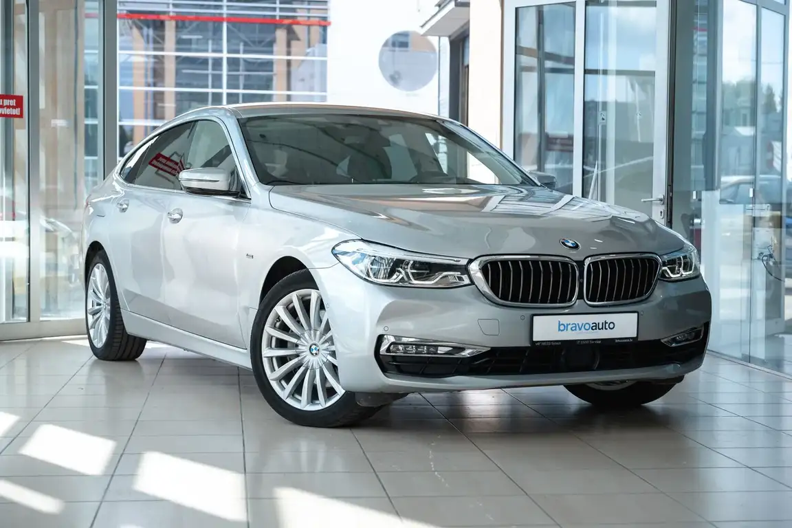 BMW 6 SERIES