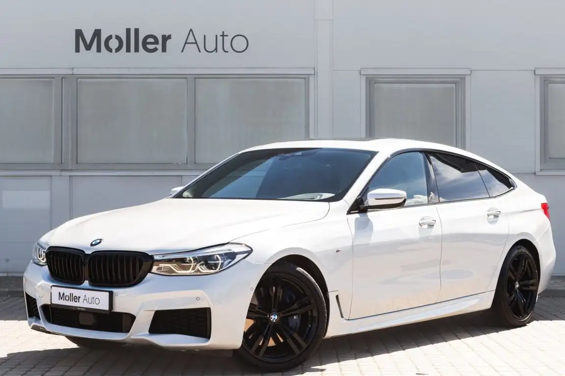 BMW 6 SERIES