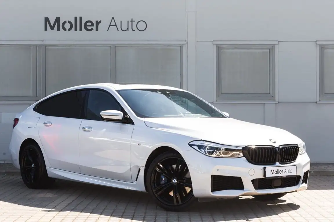 BMW 6 SERIES