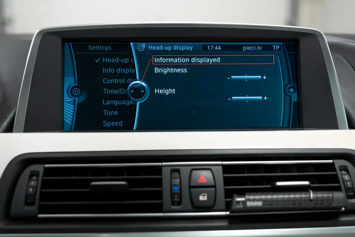 BMW 6 SERIES