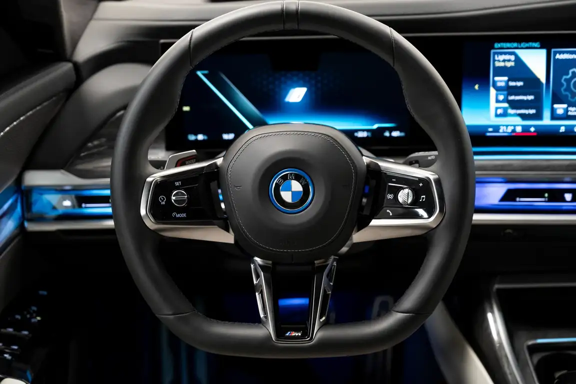 BMW I7