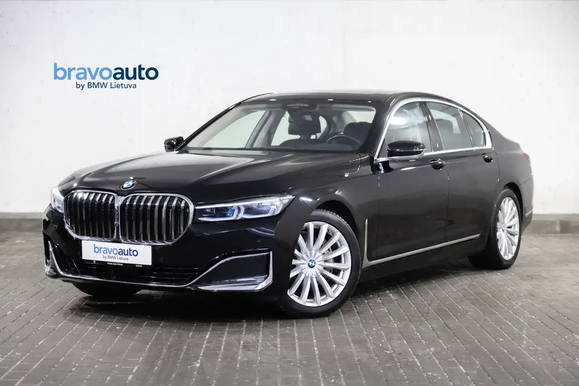 BMW 7 SERIES