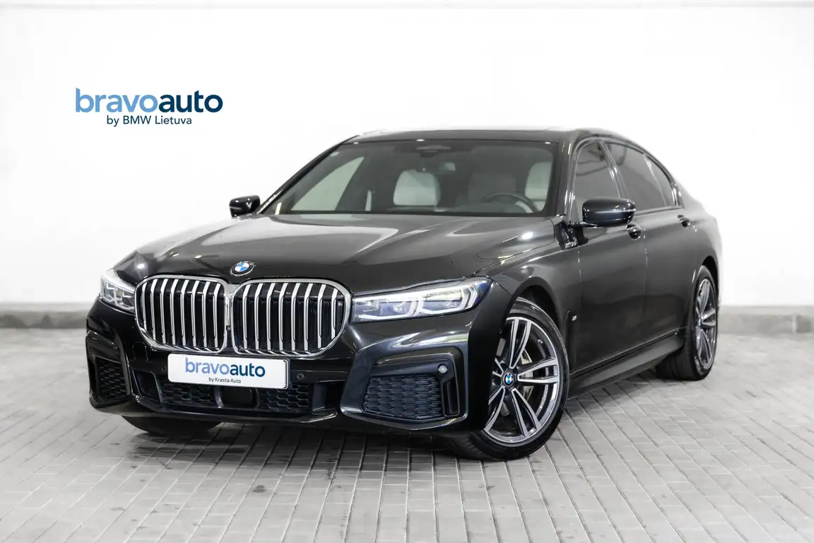 BMW 7 SERIES