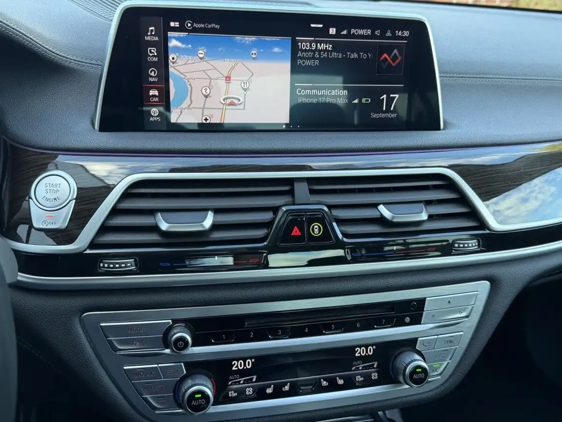 BMW 7 SERIES