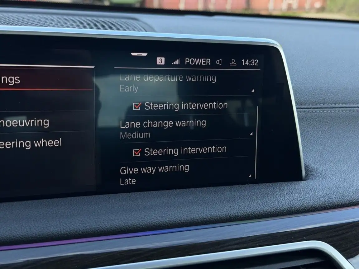 BMW 7 SERIES