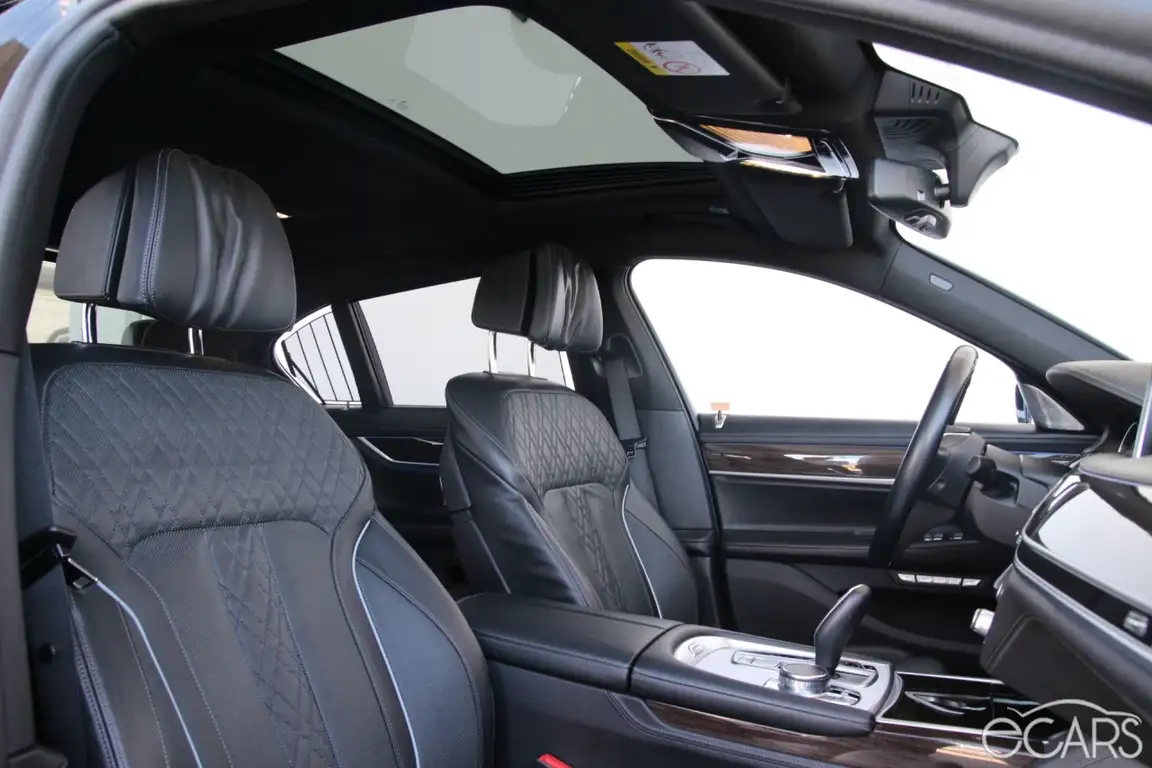 BMW 7 SERIES