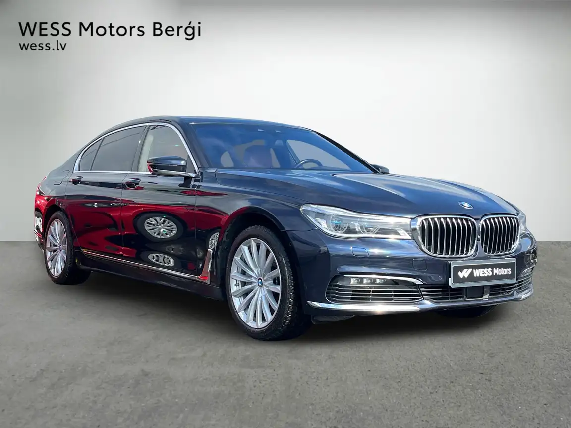 BMW 7 SERIES