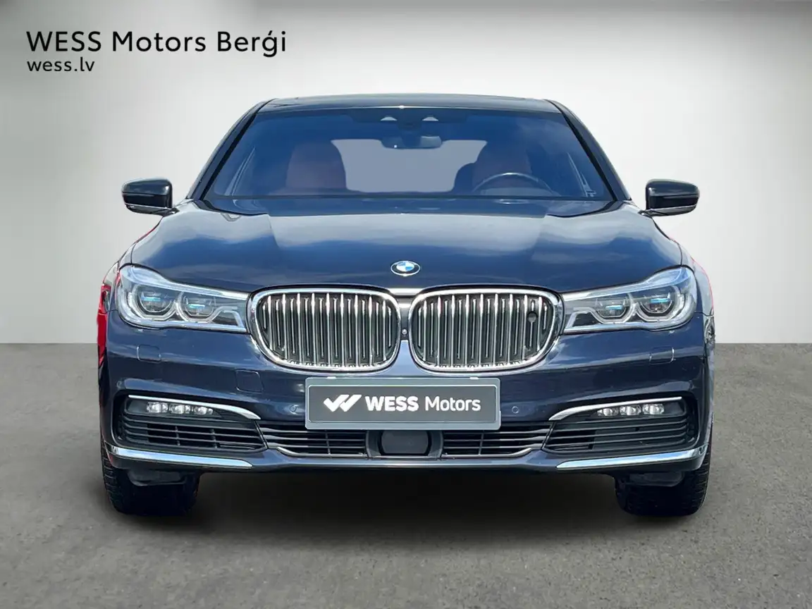 BMW 7 SERIES