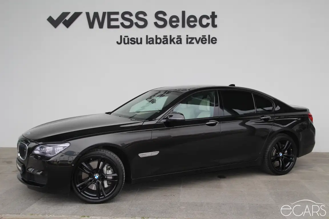 BMW 7 SERIES