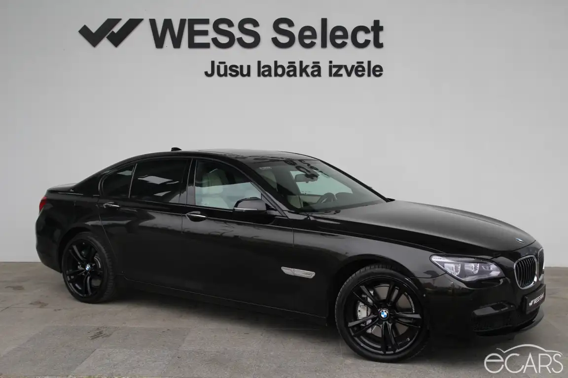BMW 7 SERIES