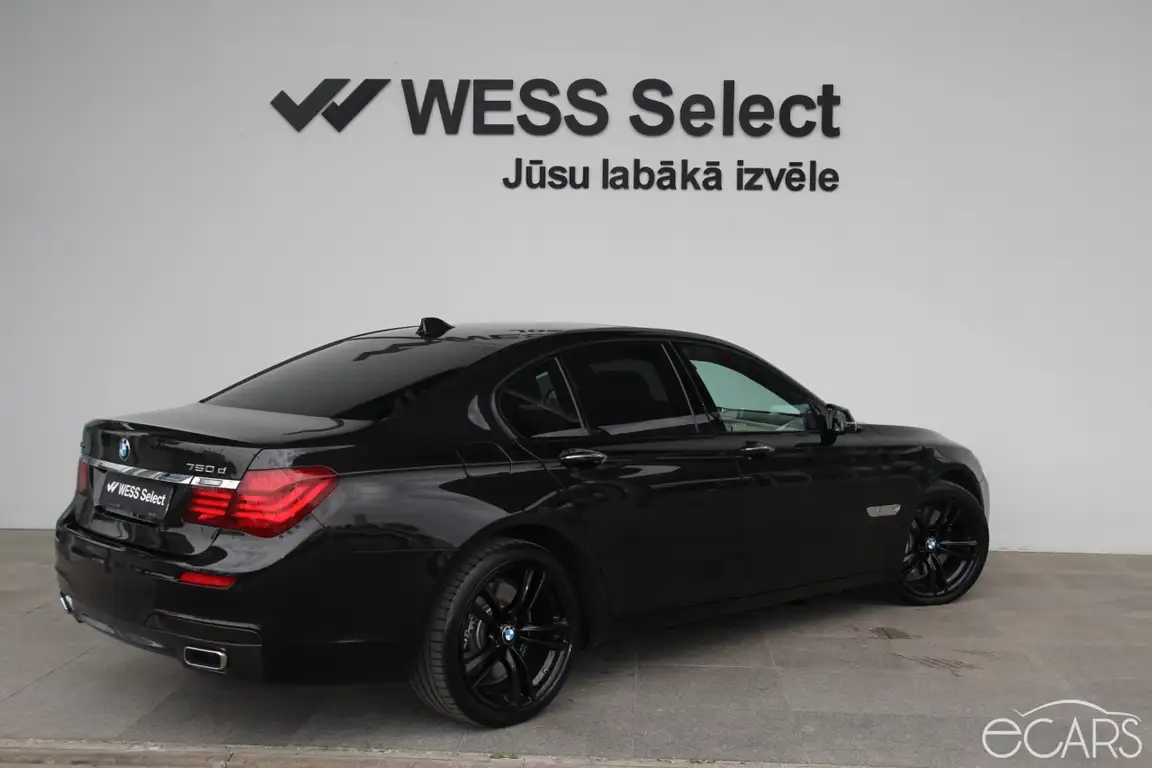 BMW 7 SERIES