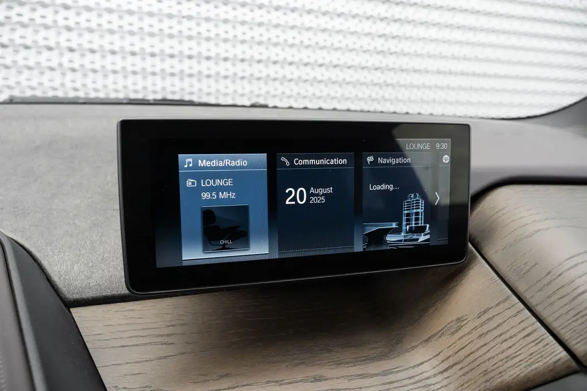BMW I3