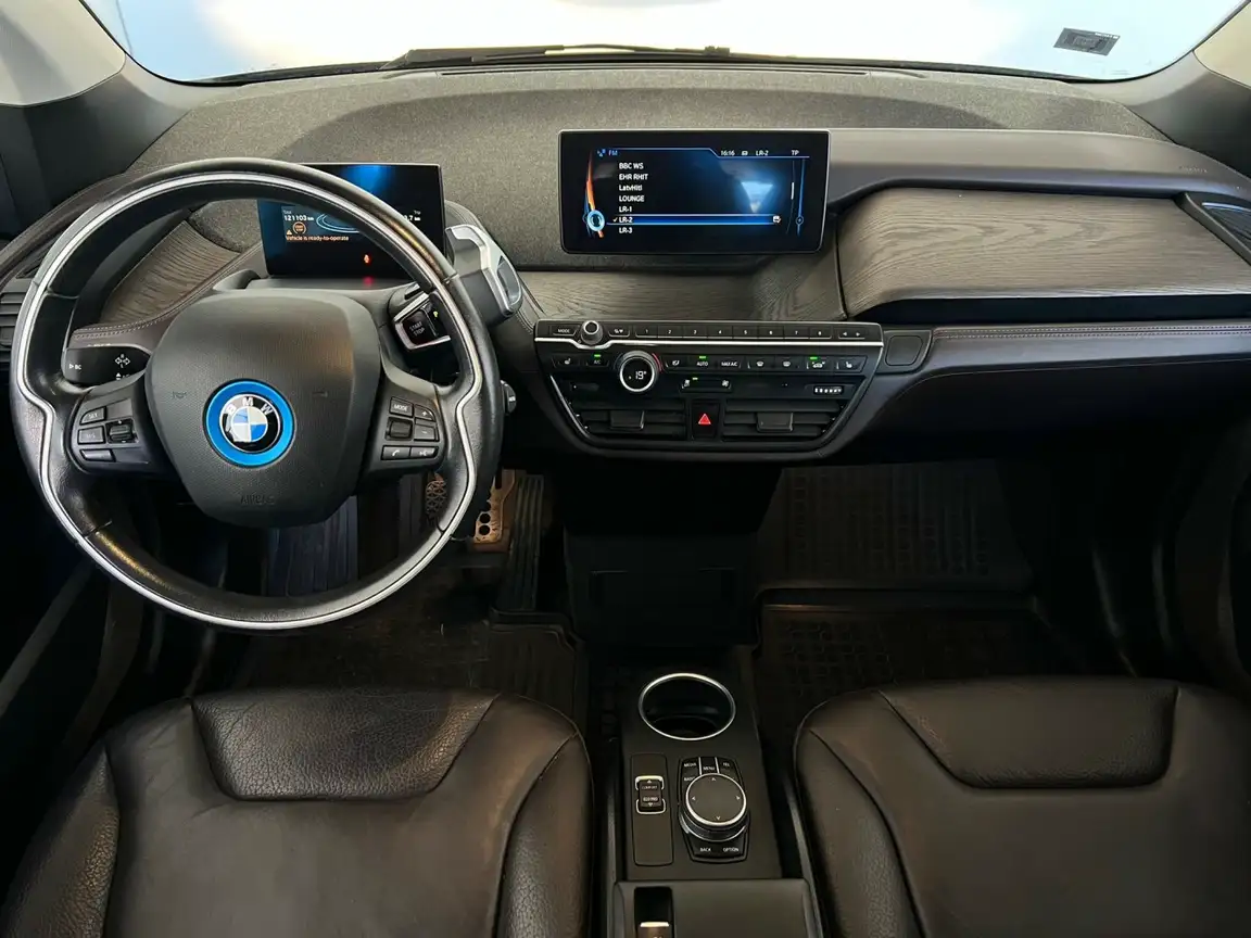 BMW I3