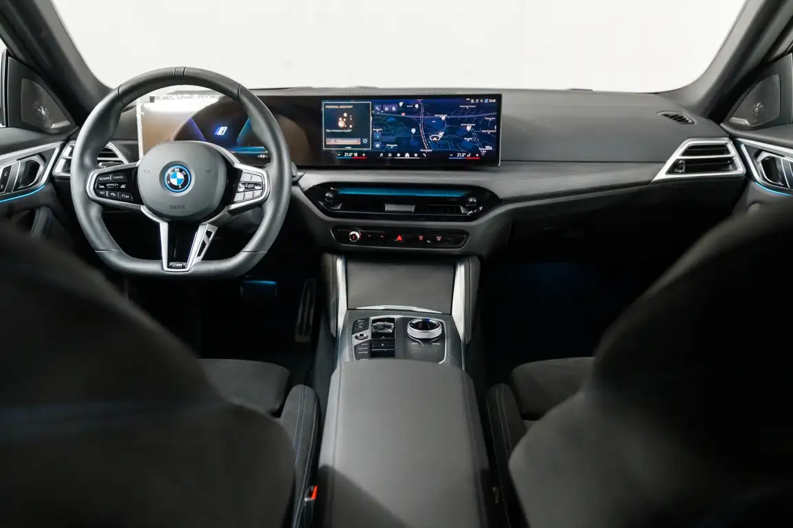 BMW I4