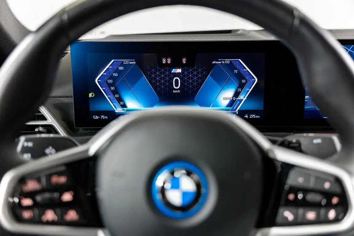 BMW I4