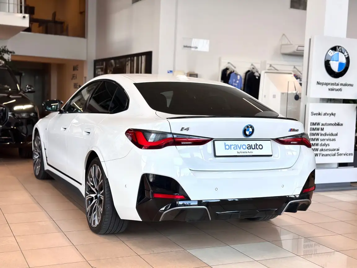 BMW I4