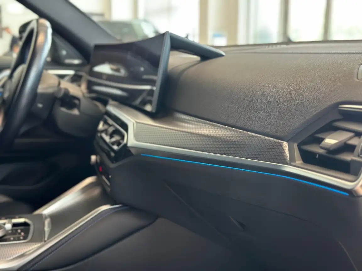 BMW I4